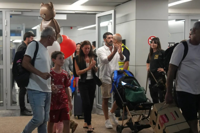 Flydubai, Tel Aviv uçuşlarını kokpitteki olay sonrası geçici askıya aldı