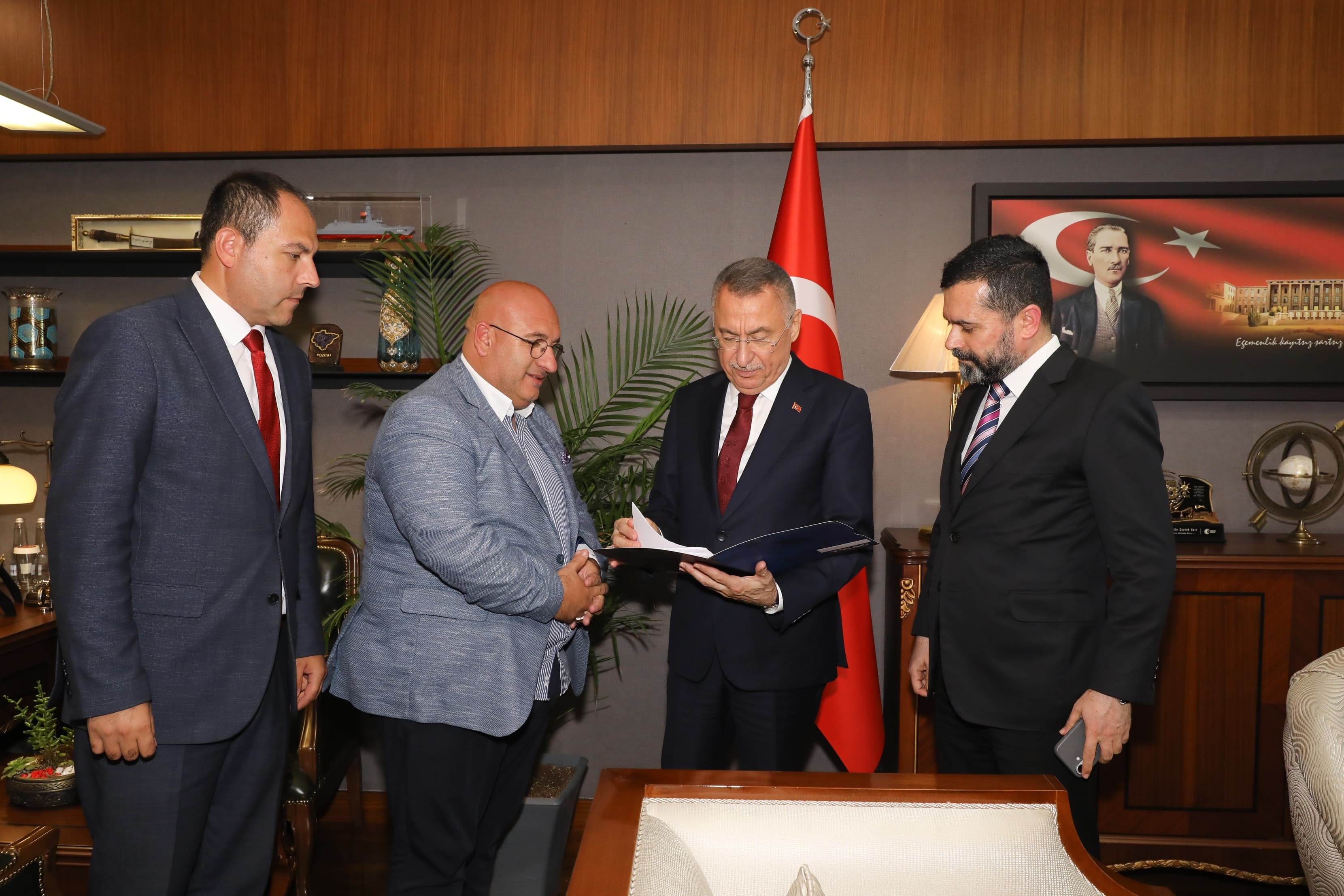 TİGAD, <a class='keyword-sd' href='/turkiye/' title='Türkiye'>Türkiye</a> Gazeteciler Birliği projesini Fuat Oktay'a sundu