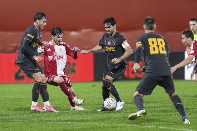 Galatasaray, hazırlık maçında Pendikspor ile 3-3 berabere kaldı