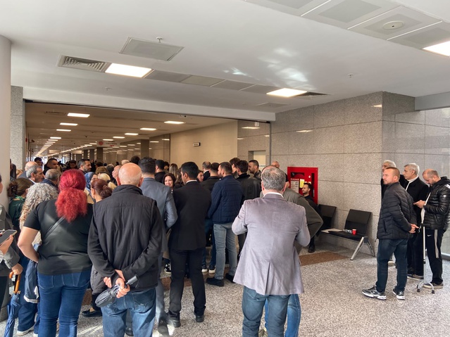 Gaziosmanpaşa Belediyesi davasında Aydöner tahliye edildi, Bahçetepe tutuklu kalacak