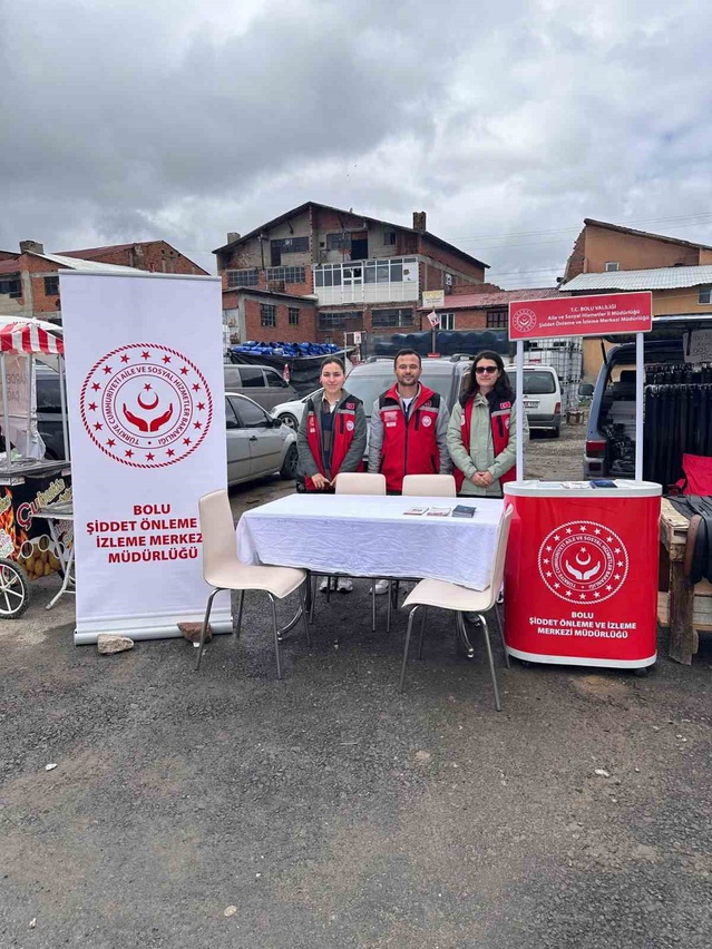 Bolu Gerede Panayırı'nda ŞÖNİM ekipleri KADES ve destek mekanizmalarını anlattı