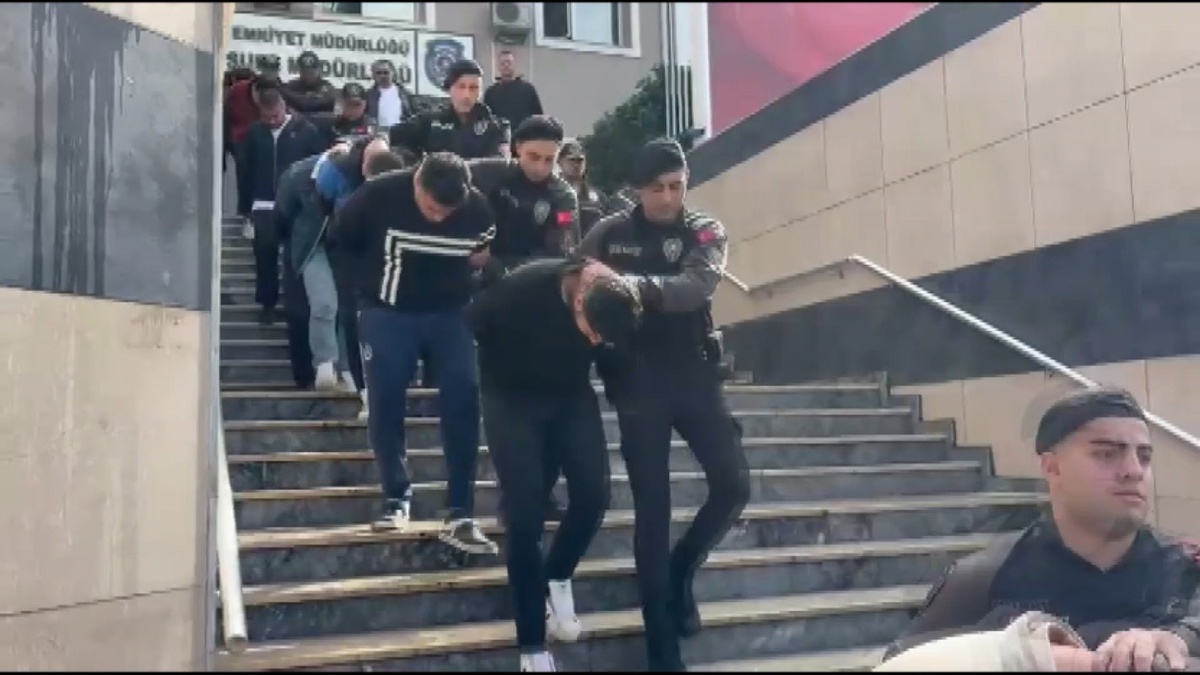 Yapımcıya 3,5 milyon Euro\'luk tehdit iddiası dahil 11 kişi adliyeye sevk edildi