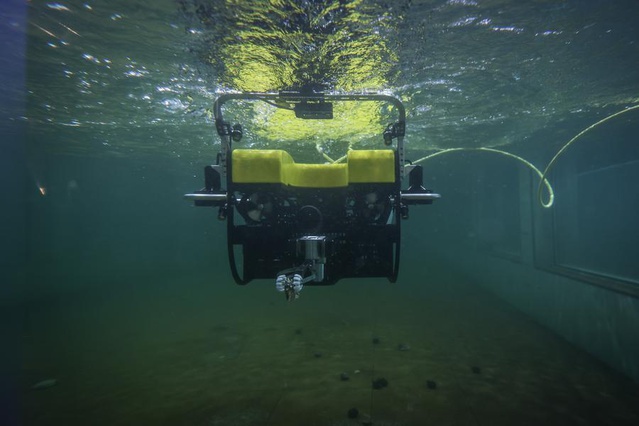 Dalian Denizcilik Üniversitesi'ndeki sualtı robot merkezi 40'tan fazla proje üstlendi