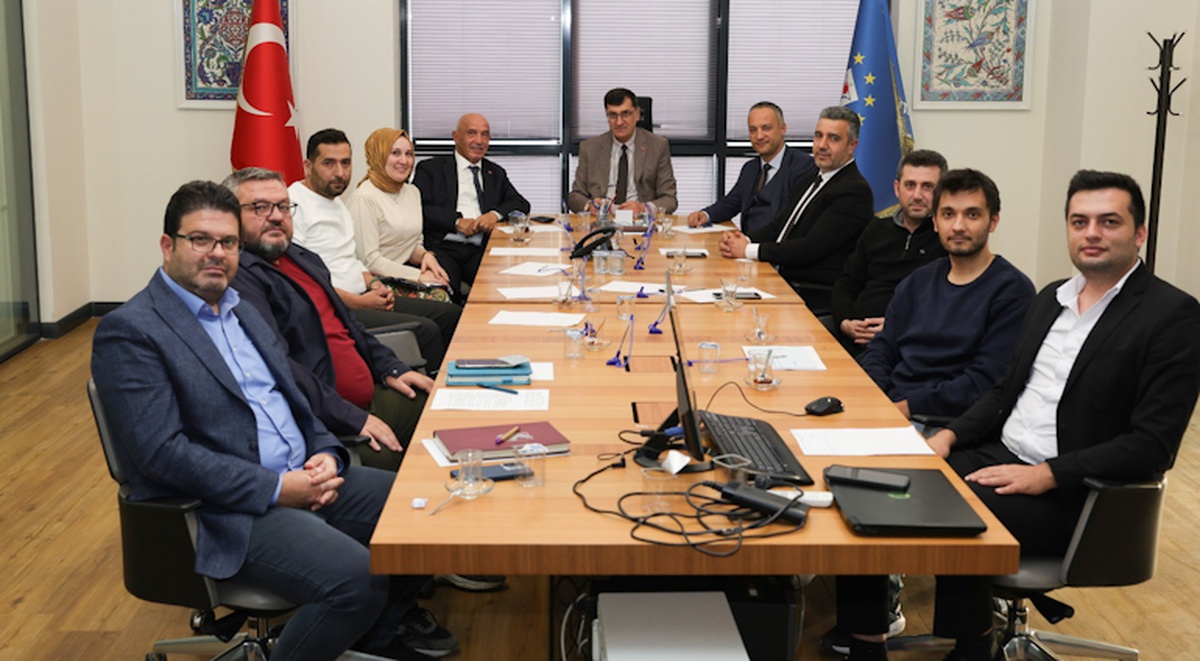 Kütahya\'da toplu taşıma için Ulaşım Master Planı toplantısına Başkan Kahveci katıldı