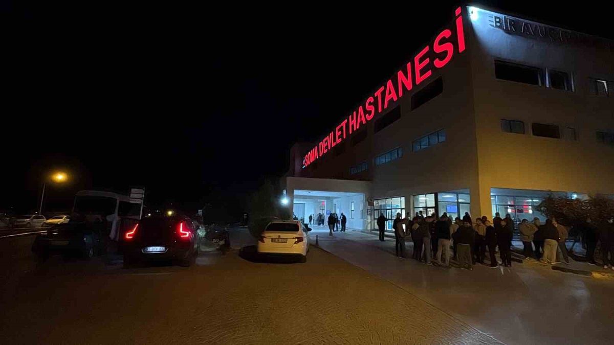 Manisa Soma\'da İmbat maden işletmesindeki göçükte 5 işçi öldü, 2 işçi yaralandı