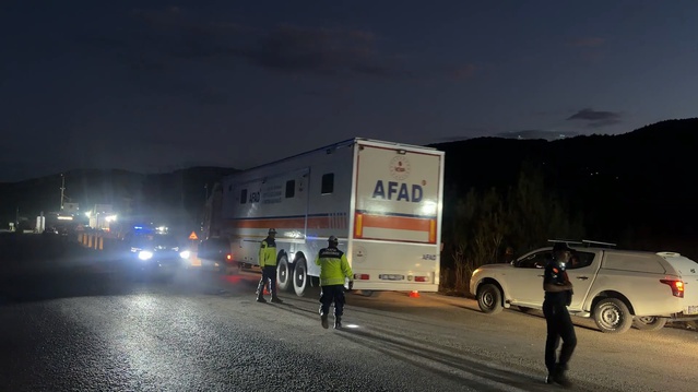 Manisa Soma'da göçükte 3 işçinin daha cansız bedenine ulaşıldı, ölü sayısı 5 oldu