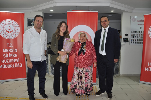 Mersin Silifke'de huzurevi sakinleri için Dünya Yaşlılar Günü etkinliği düzenlendi