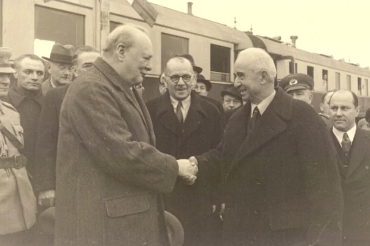 Tarihin tozlu raflarından indi! İşte Alman konsolosun gözünden "İnönü-Churchill" görüşmesi
