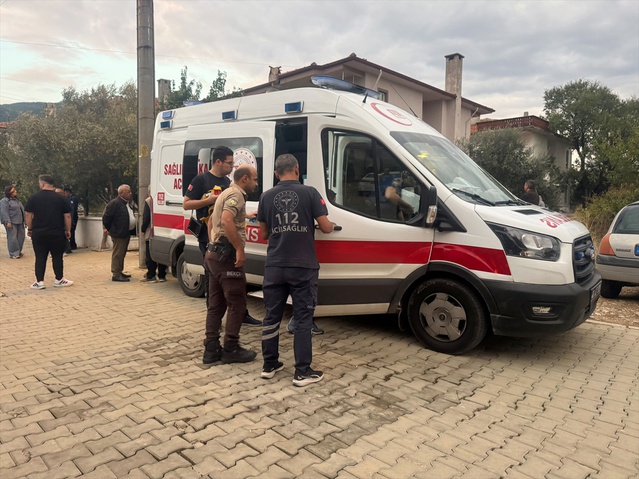 Muğla Menteşe'de 70 yaşındaki kadının küpe ve bilezikleri kayıp, ölümü soruşturuluyor