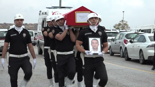 Sinop açıklarında tekne kazasında ölen polis memuru Yetiş, Malatya'da defnedildi