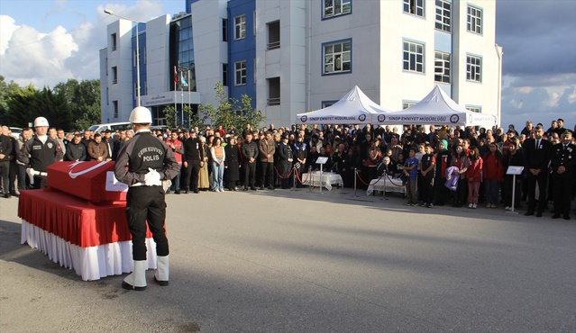 Sinop'ta denizde hayatını kaybeden gazi polis memurunun cenazesi Samsun'a gönderildi