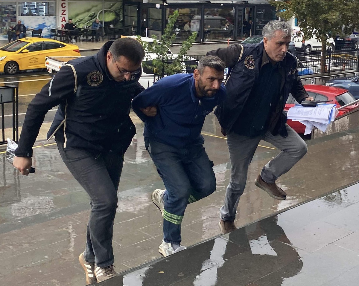 Çerkezköy\'de bayrağı çöpe atan Yasin Türk, yanıltıcı bilgi yayma suçundan tutuklandı