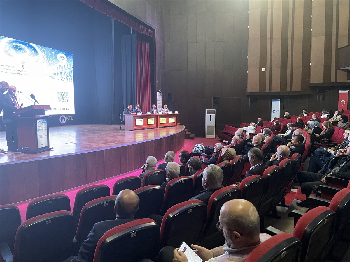 Trabzon\'da 10. Yaratılış Kongresi panelle sona erdi, yapay zeka sunumu yapıldı