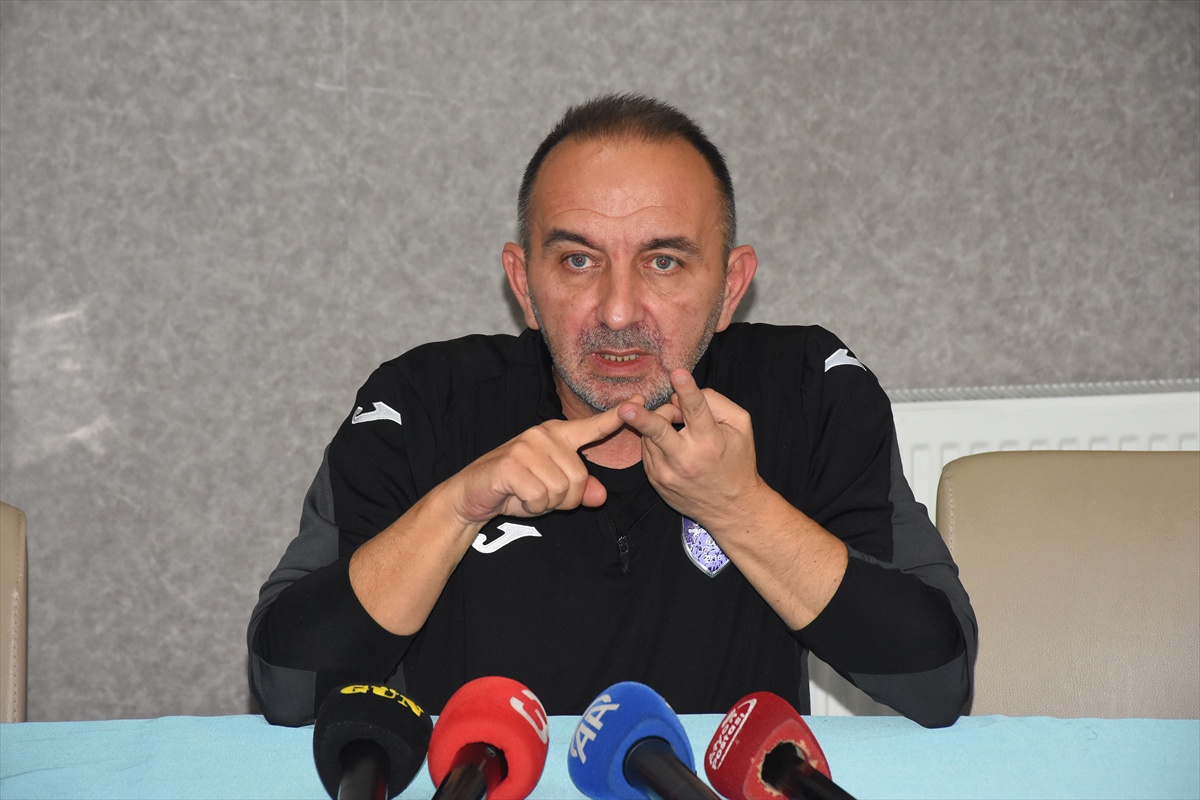 Sultanlar Ligi\'ne çıkan Yüntaş\'ta Çokşen, ligde kalmayı öncelik olarak açıkladı