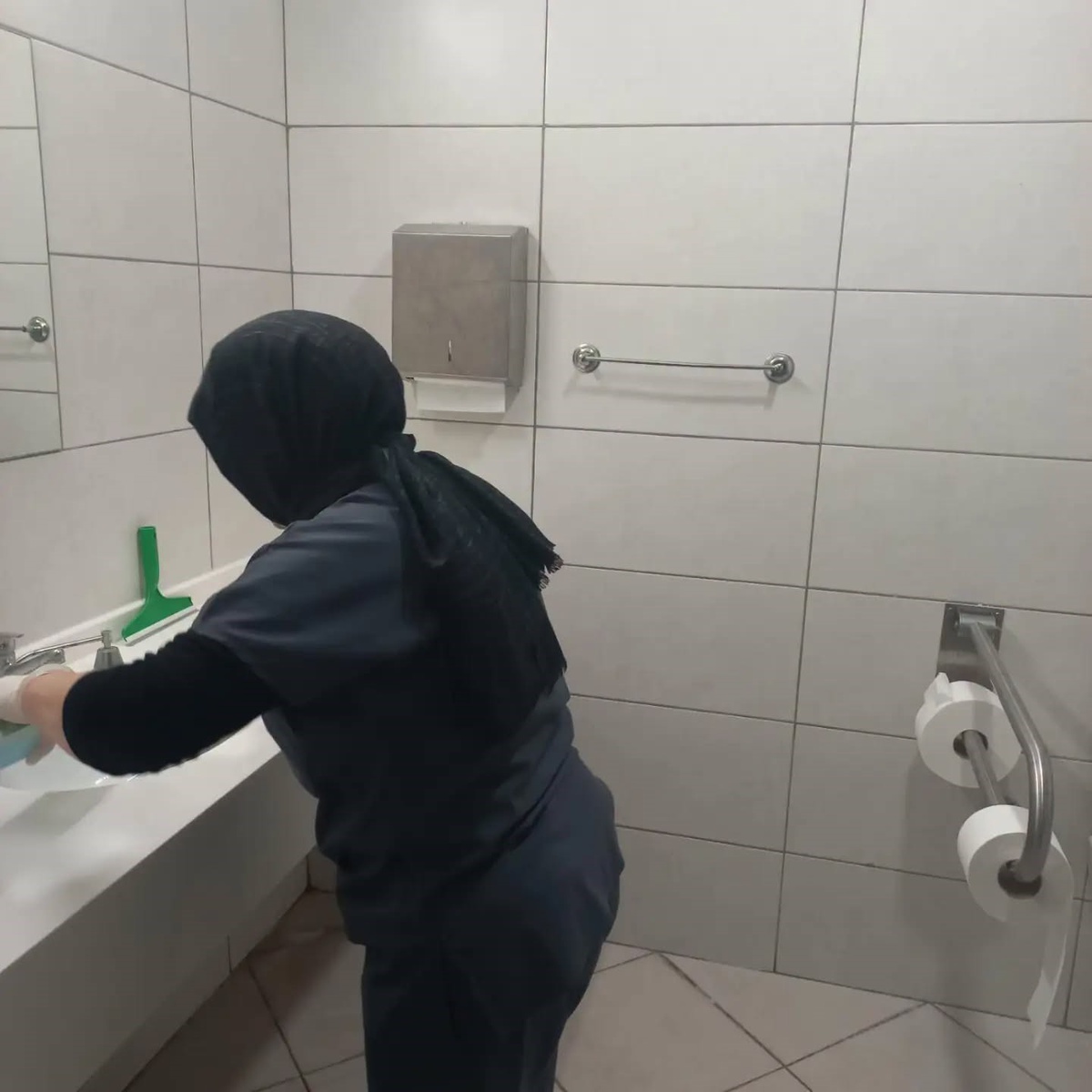 ADÜ Hematoloji Servisi sınırlı personel imkanlarına rağmen dezenfekte edildi