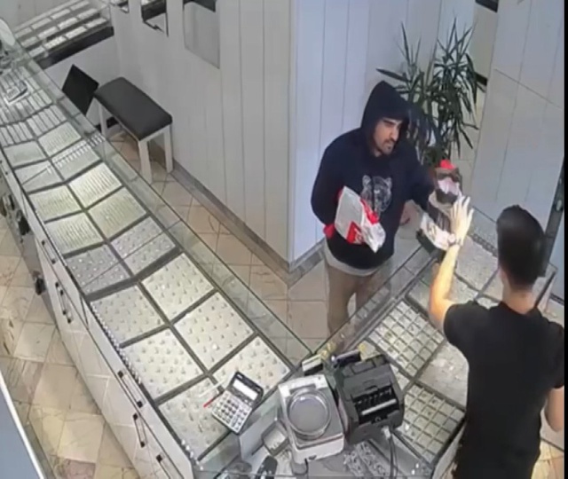 Hırsız kuyumcuyu kandırdı sandı! Asıl sürprizi kaçınca yaşadı