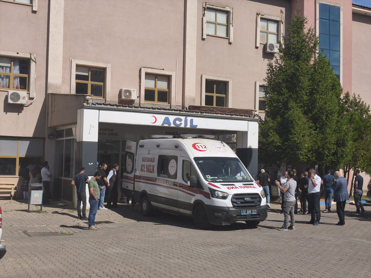 Bingöl Solhan\'da pansiyon asansöründe yaralanan lise öğrencisi hastanede vefat etti