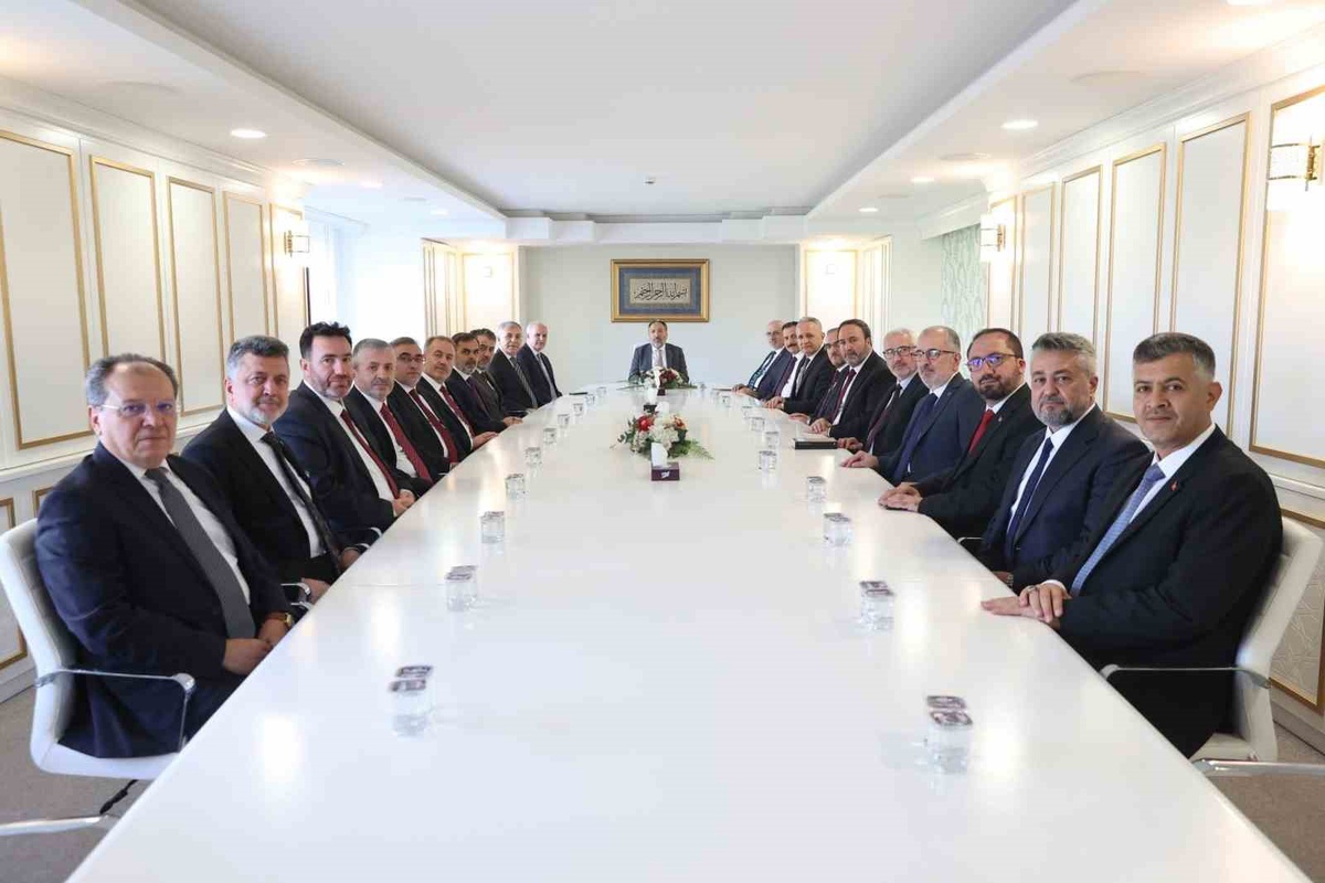 Bilecik Müftüsü Dikmen, Arpaguş\'la yeni il müftüleri programında bir araya geldi