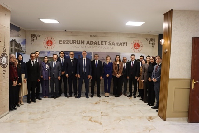 HSK heyeti Erzurum Adliyesi'nde hakim ve savcılarla toplantı yapıp talepleri dinledi
