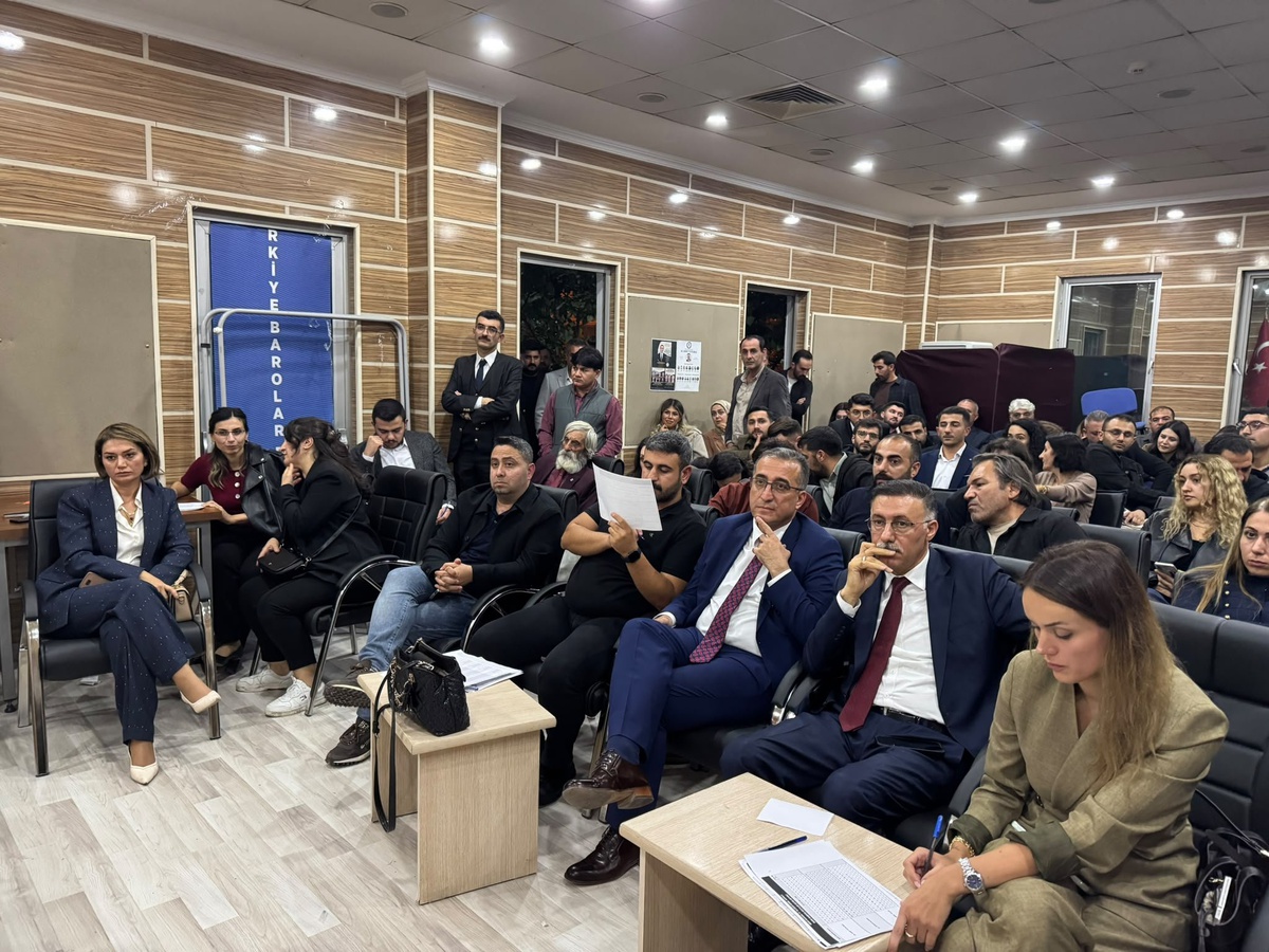 Iğdır Barosu\'nda Ahmet Tutulmaz 76 oyla yeniden başkan seçildi