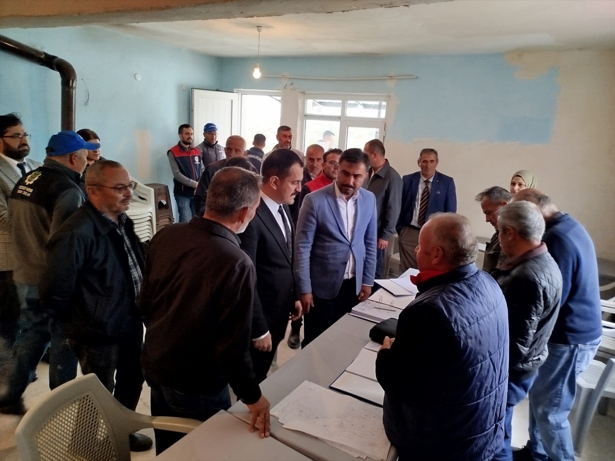 Karakeçili Kaymakamı Mert, Akkoşan\'da vatandaşları dinledi, Sulubük\'ü ziyaret etti