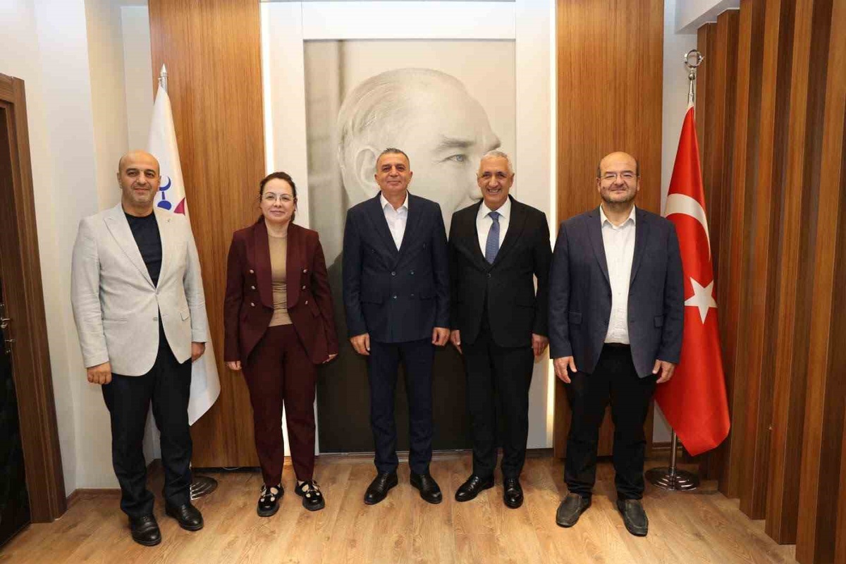 MASKİ, Şehzadeler ve Yunusemre\'de altyapı iş birliğini değerlendirdi