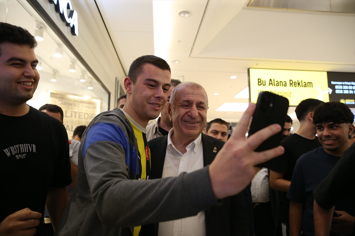 Özdağ, İskenderun\'da Atatürk çizgisindeki partilere işbirliği çağrısı yaptı