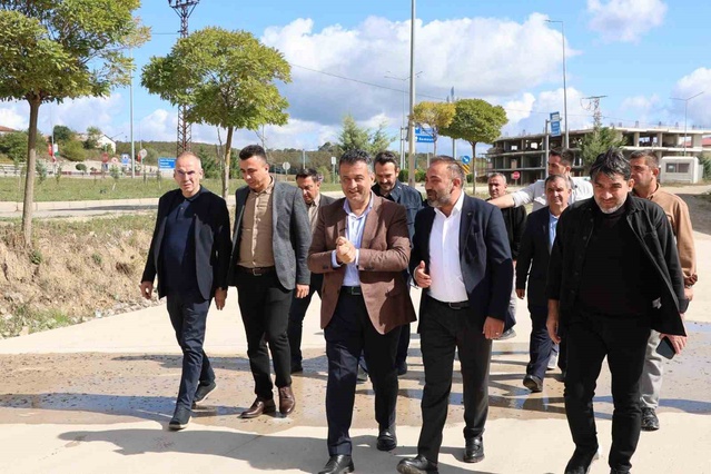 Samsun Büyükşehir Belediye Başkanı Doğan, Kavak'ta bin metrelik beton yolu inceledi