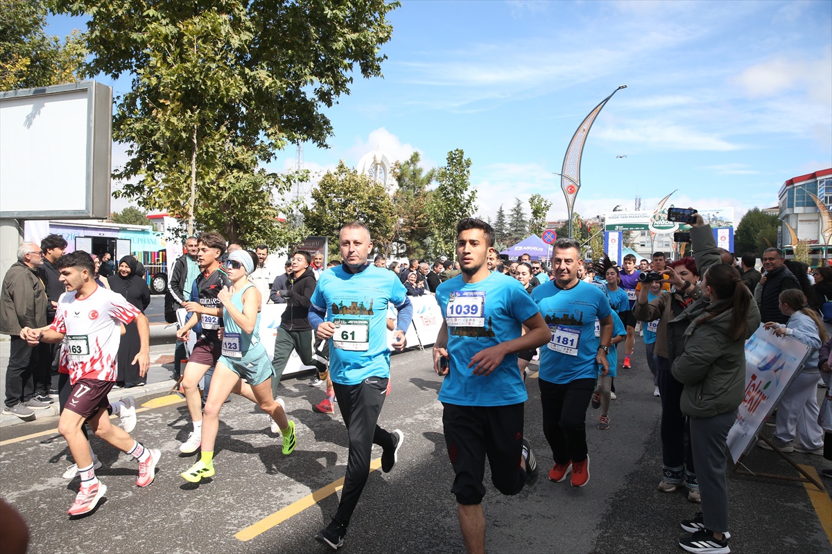 Şehit Ömer Halisdemir anısına yarı maraton düzenlendi