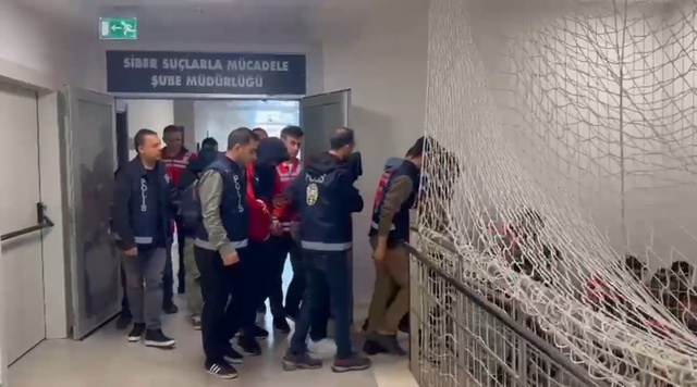 Rezil görüntülerden sonra 6 kişi hemen tutuklandı