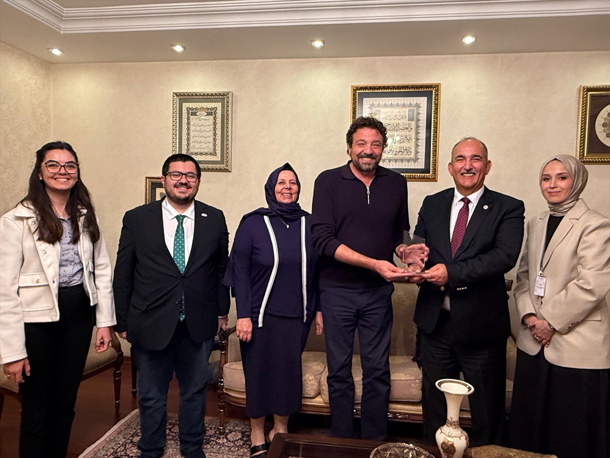 Yeşilay Konya Şubesi önceki dönem başkanlarıyla vefa buluşmasında bir araya geldi