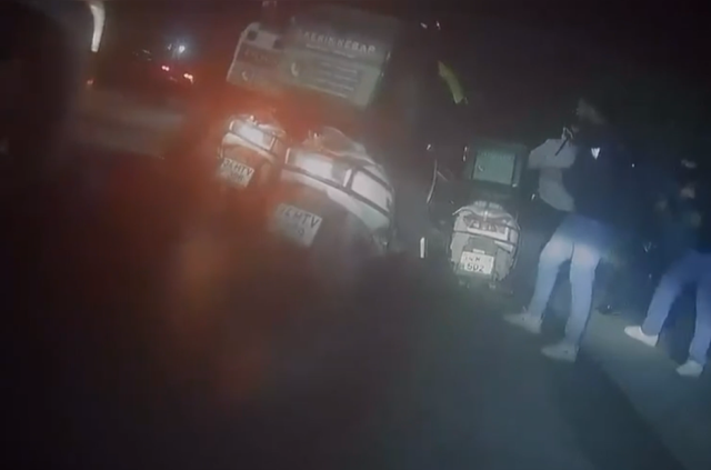 Ablasıyla ilişkisine karşı çıkan kuryeye çete pususu! Dehşet anları kamerada