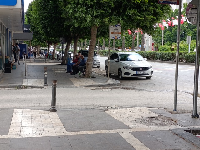 Adana Saimbeyli'de yerin 7,99 kilometre derinliğinde 4.8 büyüklüğünde deprem oldu