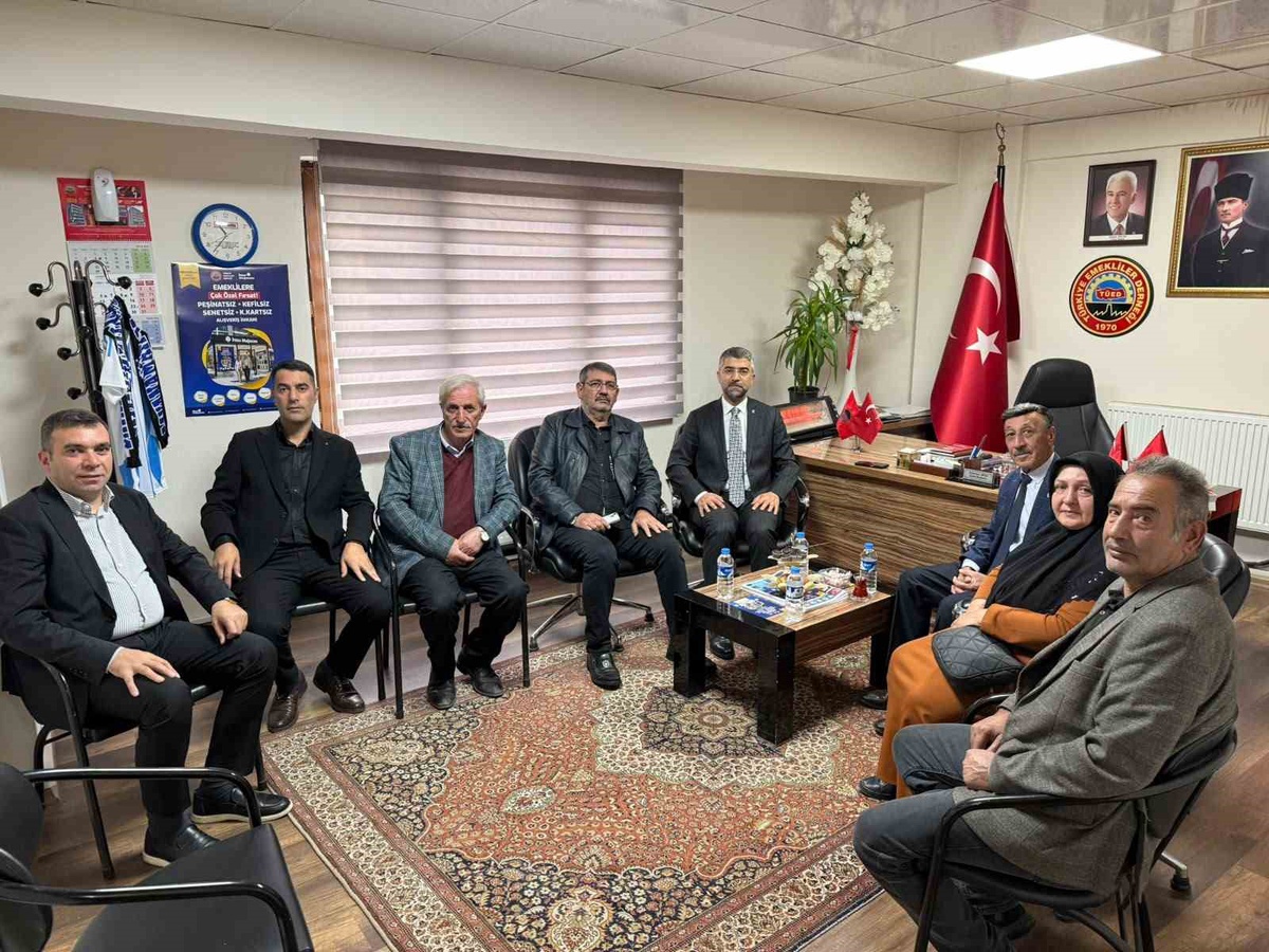 AK Parti Erzurum İl Başkanı Küçükoğlu, emekliler için TOKİ\'de girişimde bulunacak