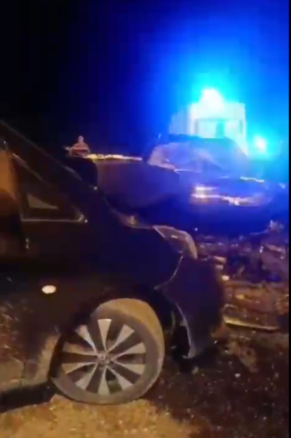 Ardahan Posof\'ta iki otomobil çarpıştı, 4 kişi yaralandı, 2\'si ağır yaralandı
