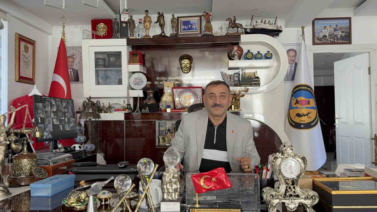 Samsun Atakum\'da esnaf kooperatifi başkanı Sinecek\'in odası geçmiş emeğini yaşatıyor