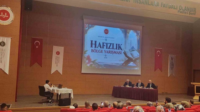 Aydın'da hafızlık bölge yarışmasını Zeynep Berra Ordu ve Mehmet Emre Savran kazandı
