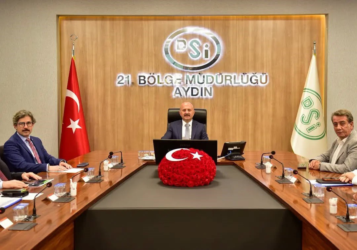 Aydın\'da Hayvanları Koruma Kurulu toplandı, sahipsiz hayvan bakımı görüşüldü