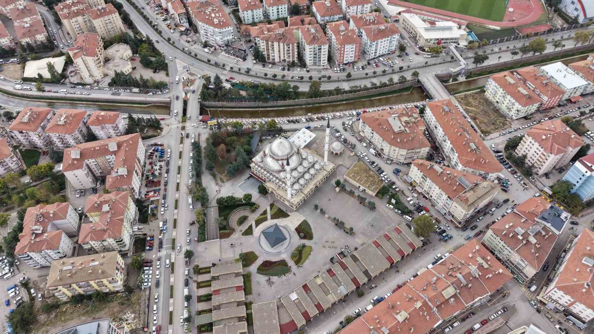 Çankırı\'da cuma hutbesi işitme engellilere 2 yıldan fazla işaret diline çevriliyor