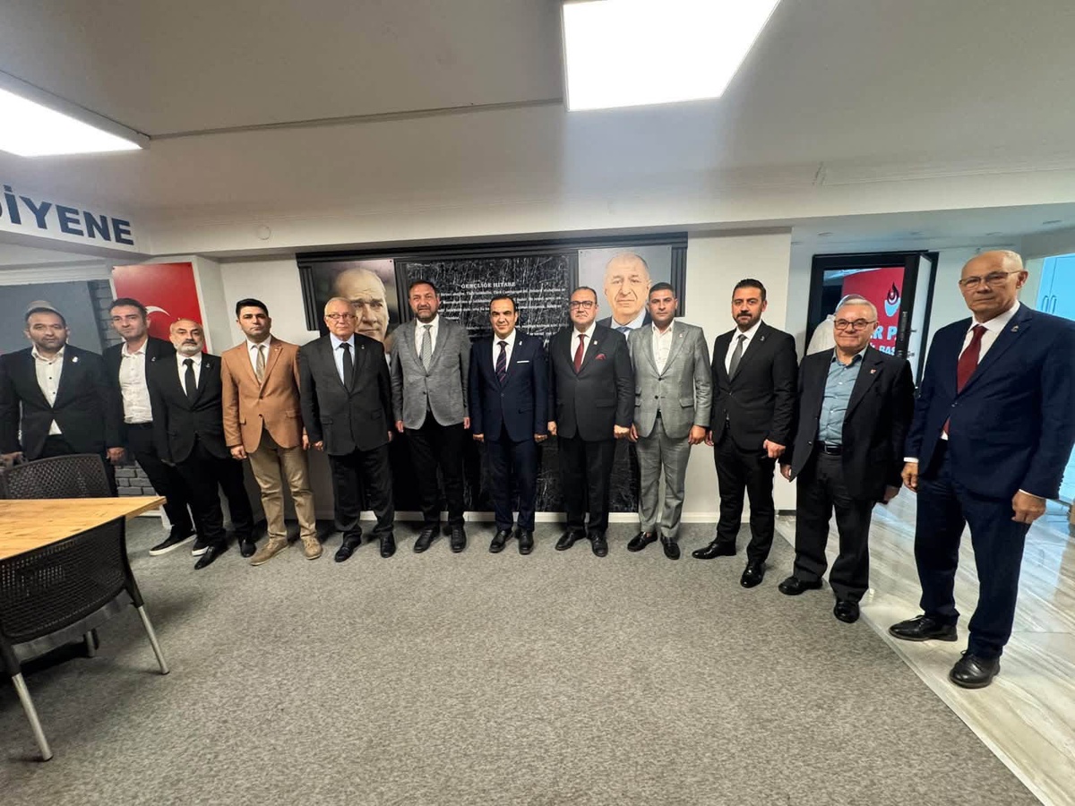 CHP\'li Gümrükçü, ekonomik buhran ve kutuplaşmaya karşı ortak akıl çağrısı yaptı