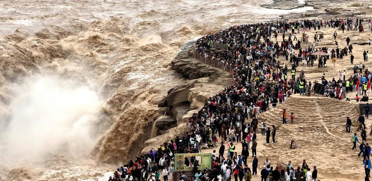 Çin\'de Ulusal Gün tatilinde kültür ve sonbahar turları turistlerden ilgi görüyor