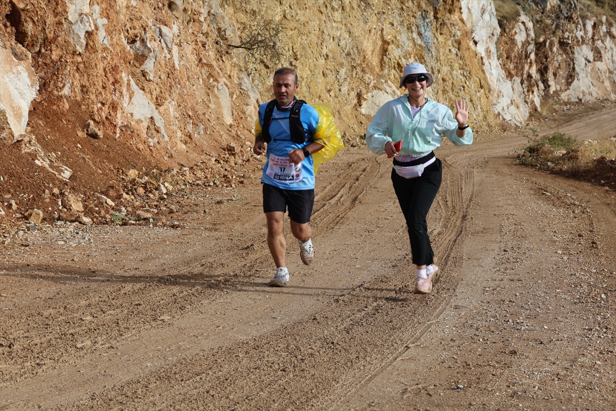 Elbistan Ultra Maratonu sona erdi, Murat Kaya ve Natalia Kahraman birinci oldu