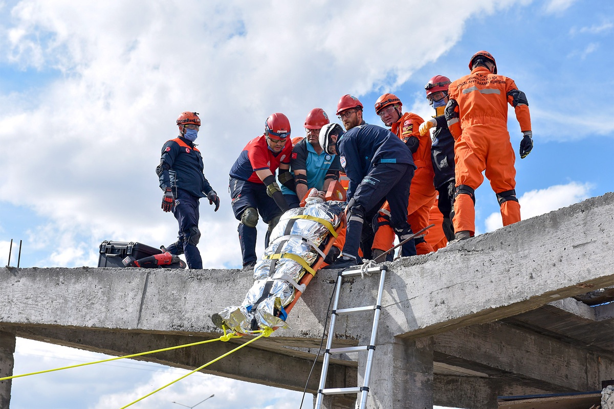 Milli Savunma Bakanlığı, Erzincan\'da AFAD ile deprem tatbikatı yapıldığını duyurdu
