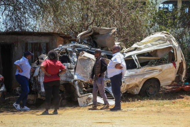 Kenya'nın Makueni bölgesinde Nairobi-Mombasa karayolunda kazada en az 17 kişi öldü
