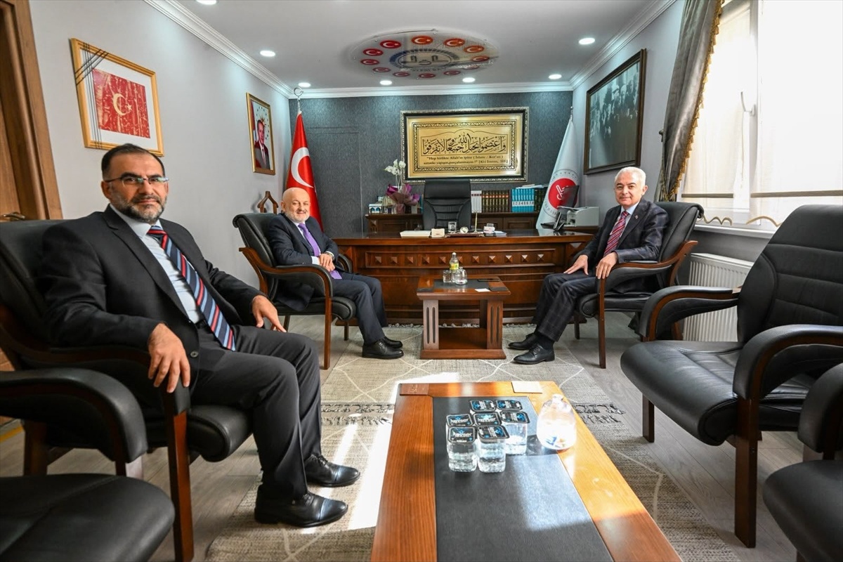 Kırklareli Valisi Turan, yeni İl Müftüsü Işıldar\'a hayırlı olsun diledi