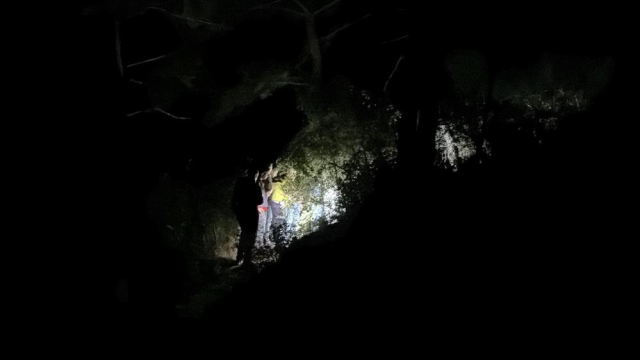 Kızıyla görüşen genci 13 bıçak darbesiyle öldürdü