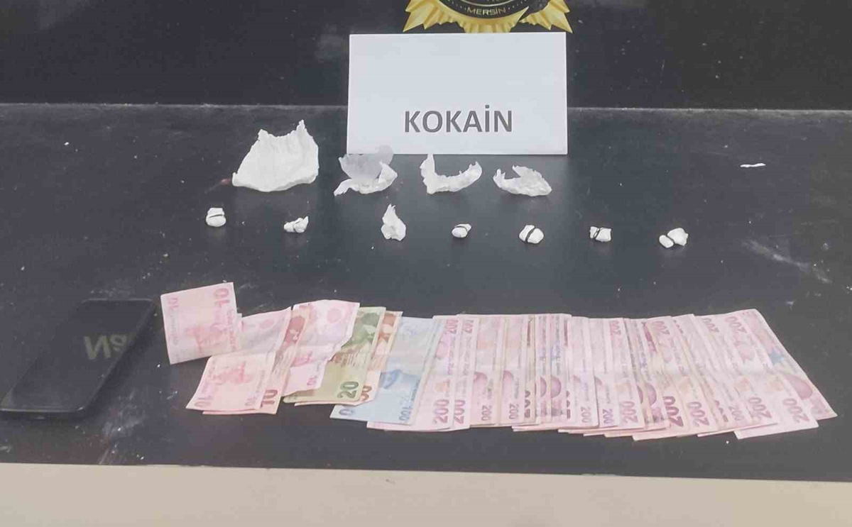 Mersin\'de torbacılara düzenlenen operasyonda 3 şüpheli tutuklandı