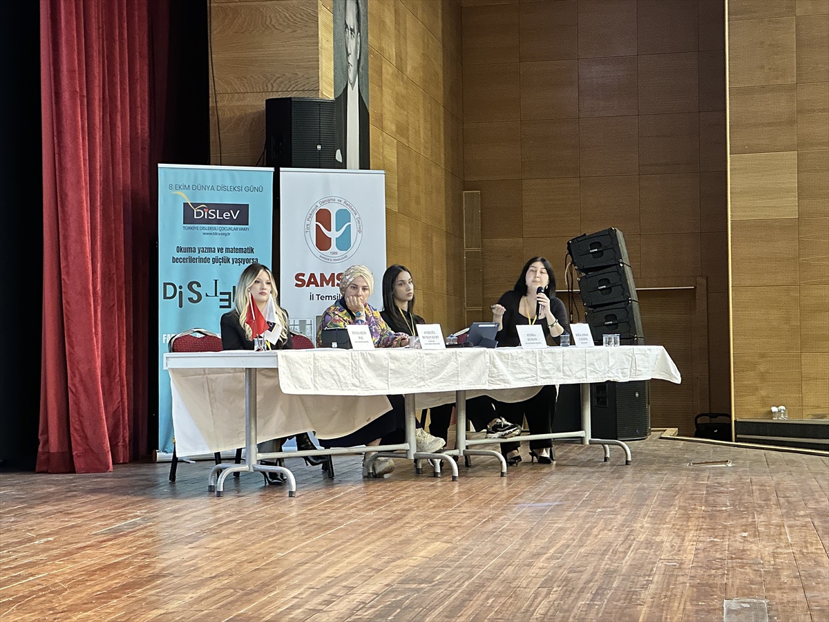 Samsun Atakum\'da disleksi paneli düzenlendi, uzmanlar tanı ve eğitimi ele aldı