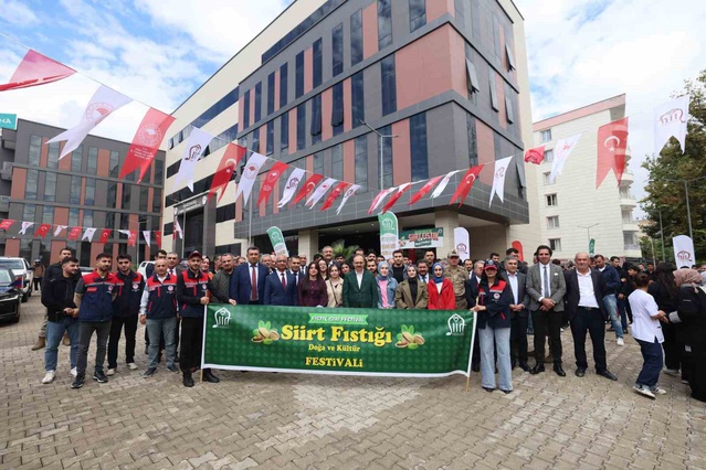 Siirt Fıstığı Doğa ve Kültür Festivali, 32 bin ton rekolte beklentisiyle başladı