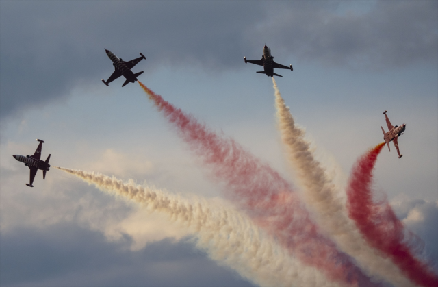 TEKNOFEST Güneydoğu'da son gün coşkusu! Türk Yıldızları son kez semaları süsleyecek
